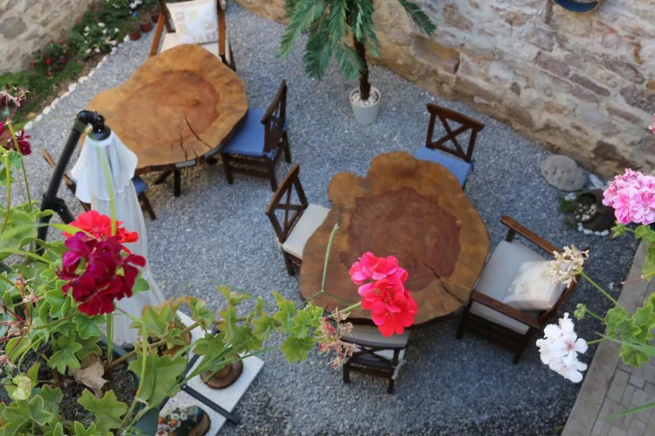 ホームステイ Gizemli Konak Ayvalı